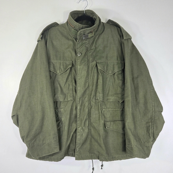 Alpha Industries Other - RARE VINTAGE ALPHA INDUSTRIES M-65 MILITARY FIELD JACKET.